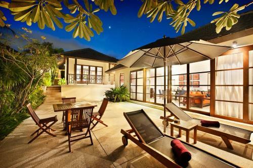 Villa Aquamarine In Luxury 5* Hotel Development
