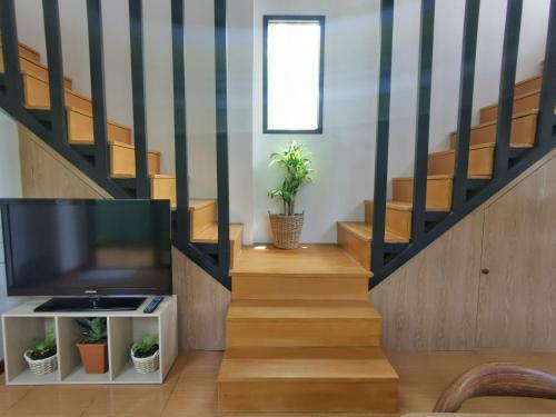 Sunrise Beach House: Private House