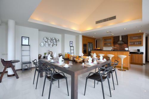 Dhevatara Residence Beachfront Villas - Sha Extra Plus