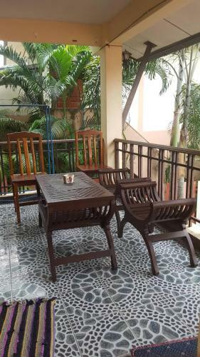 Hostal Niracha Chaweng House