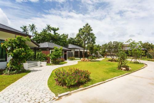Hotel The Canale Samui Resort - Sha Extra Plus
