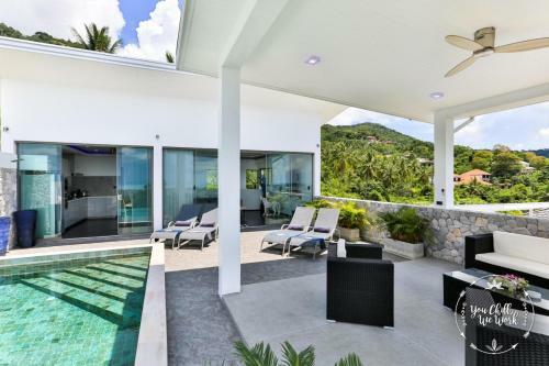 Azur Luxurious Villa 4 Br Ocean View