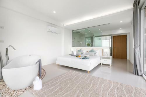 Emerald Villa 3 Br Sea Views