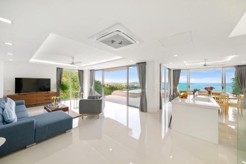 Emerald Villa 3 Br Sea Views