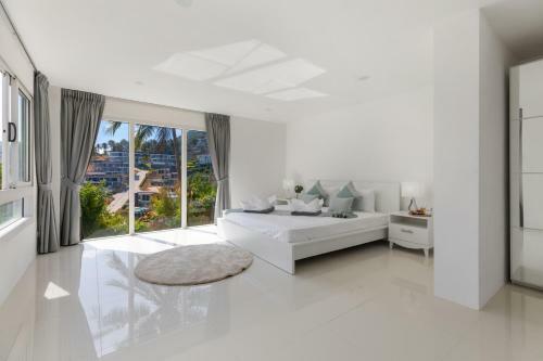 Chaweng Noi Luxury Morden Style 4-br Dream Villa