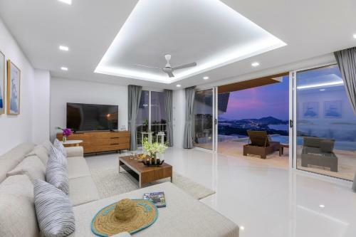 Chaweng Noi Luxury Morden Style 4-br Dream Villa
