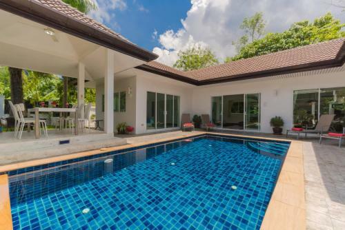 Private Pool Villa 4 Bedrooms