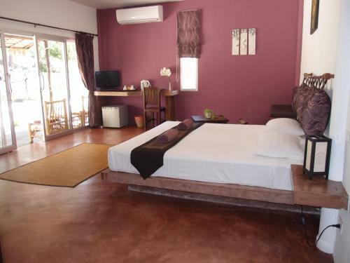 Angkana Hotel Bungalows