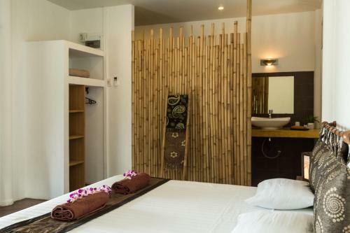 Angkana Hotel Bungalows