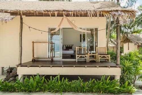 Angkana Hotel Bungalows