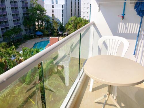 Apartamento Grand Avenue Pattaya Condos 1