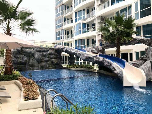 Apartamento Grand Avenue Pattaya Condos 1