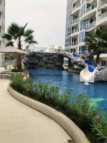 Apartamento Grand Avenue Pattaya Condos 1