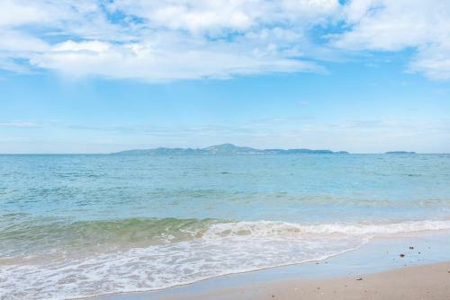 Majestic Residence Pool Villas Private Beach Pattaya