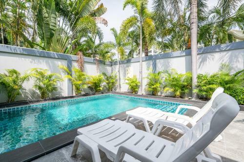 Majestic Residence Pool Villas Private Beach Pattaya