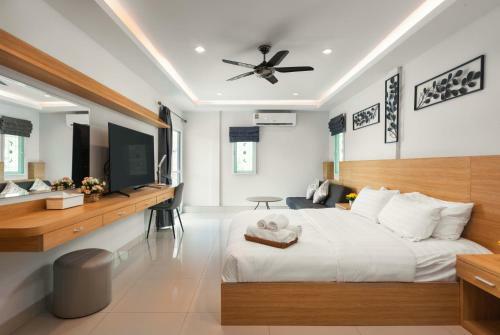 Sabai Pool Villa 12-15 Persons 6br, Sauna, Pool Table, Karaoke, Bbq