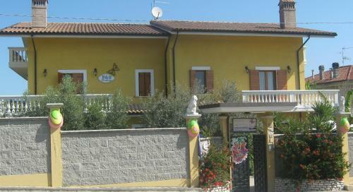 B&B Mariposa