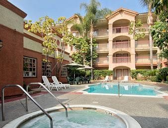 Hotel Ramada Inn And Suites, South El Monte