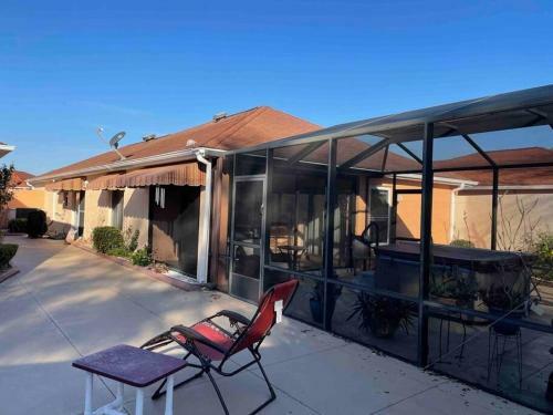 Walk To Spanish Springs Villa - Golf Cart - Pets