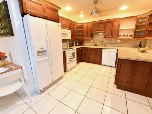 Apartamento Super Charming?beach 5min?fantastic Location?free Bikes?sleeps 16