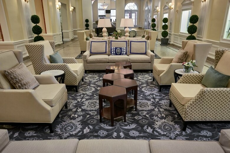 Stonewall Jackson Hotel