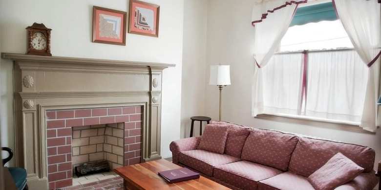 Bed & Breakfast Frederick House