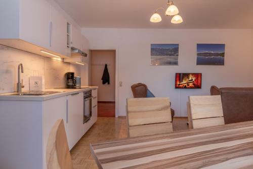 Apartment Six T Nine By All In One Apartments