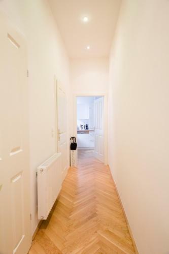 The Flats Apartments - Naschmarkt | Contactless Check-in