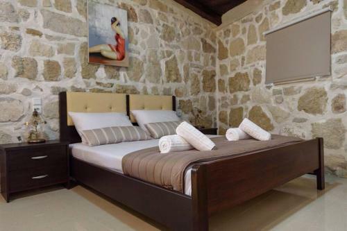 Villa Duente Pirgoy Village
