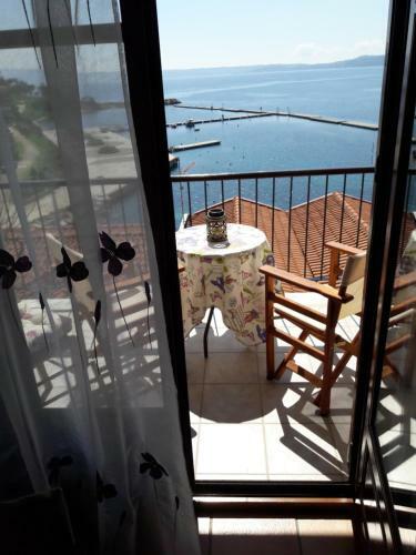 Cute Apartments With Romantic View