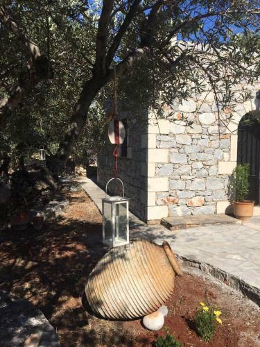 Apartamento Charouda Stone Tower