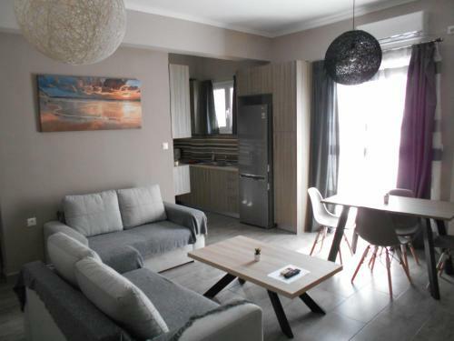 Haris Apartments