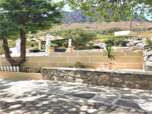 Entire Villa Full View 3 Bedrooms 3 Bathrooms 3 Kitchens