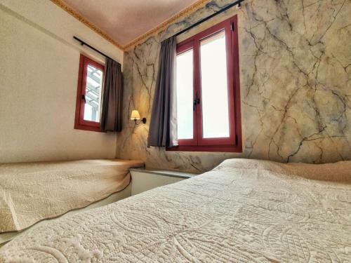 Cabana Maisonette Sea View For Up To 8 Persons