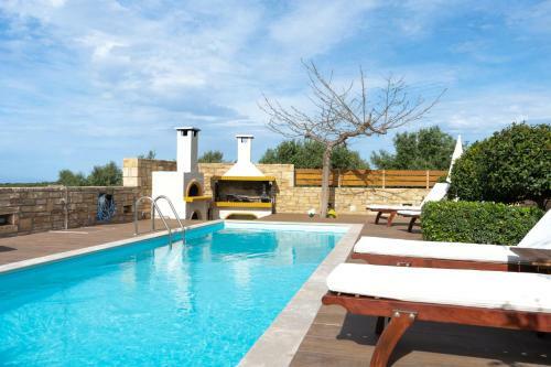 P&s Luxury Home In Cretan Nature With Sea View