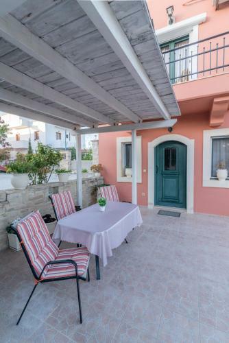 Apartamento Vrisanos