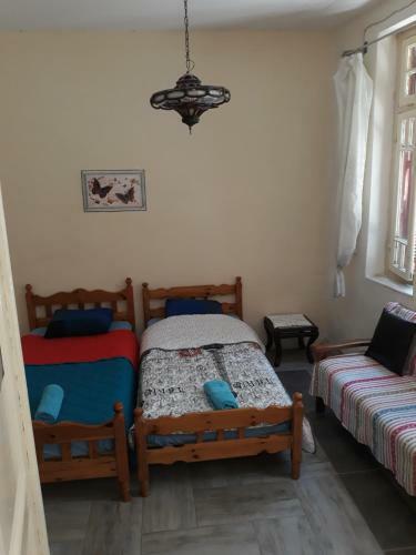 Amilia Home Near The Port Piraeus