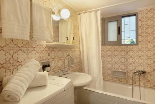 Marina Zeas Apartment By The Sea