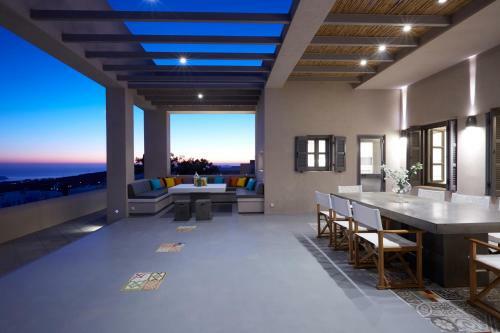 Villa Ioulia