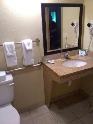 Hotel Cobblestone Inn And Suites Marquette