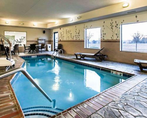 Hotel Sleep Inn & Suites Cave City