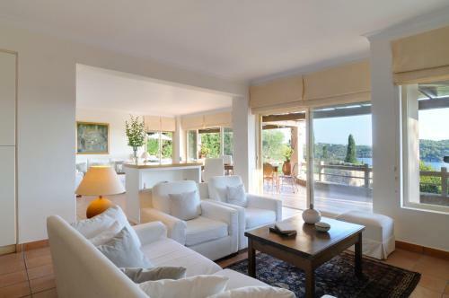Beachfront Villa