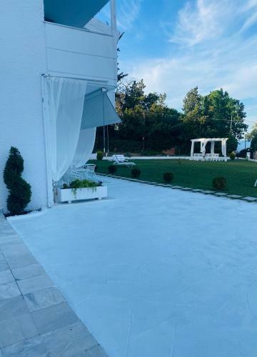 Hostal Lefki Villa
