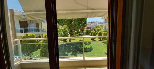 Lovely Maisonette Right In Front Of The Sea