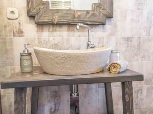 Christine Countryside House - Fully Renovated With All Modern Comforts