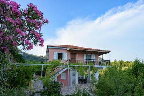 House In Zaloggo