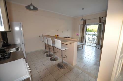 Ammos Apartments By Air Vitesse - Roda - Corfu