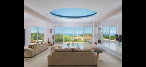 Villa Nisilios