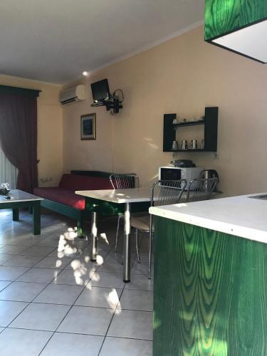 L'eremo Luxury Apartments