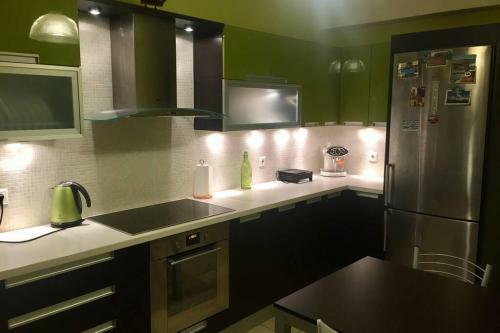 Alexi?s Apartment. 1 Minute Walk To The Beach.